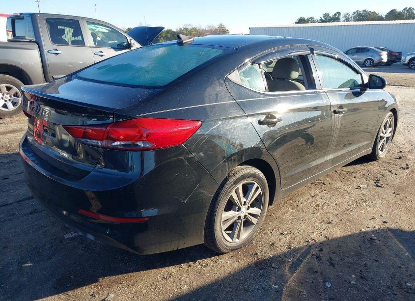 Photo 4 of 2017 Hyundai Elantra SE (VIN 5NPD84LF0HH002234)