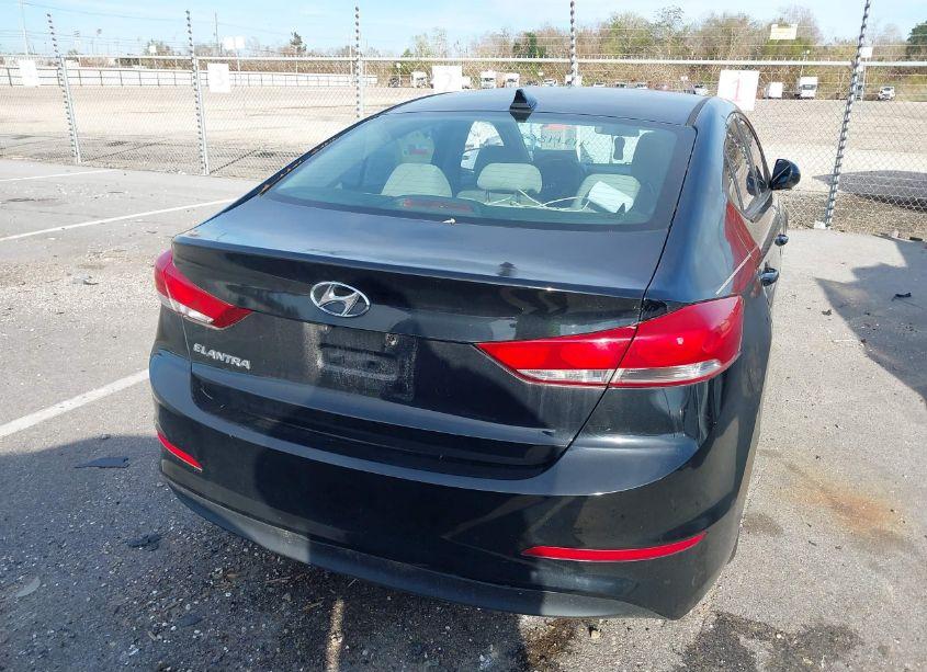 Photo 16 of 2017 Hyundai Elantra SE (VIN 5NPD84LF0HH005215)