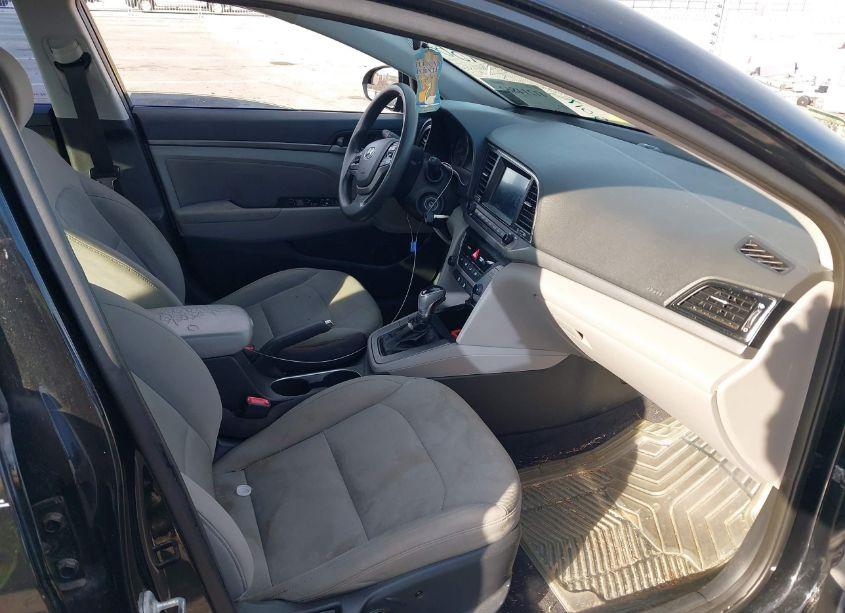 Photo 5 of 2017 Hyundai Elantra SE (VIN 5NPD84LF0HH005215)