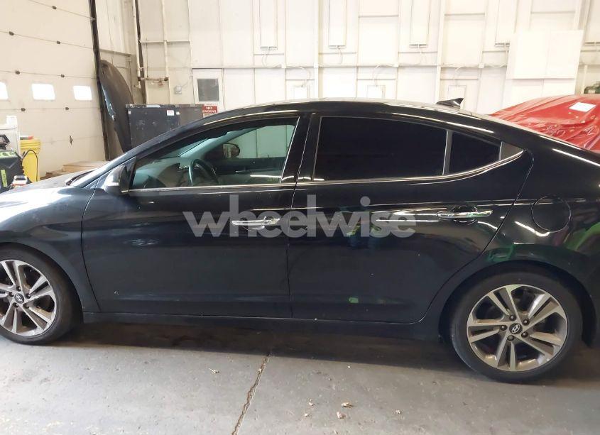 Photo 14 of 2017 Hyundai Elantra LIMITED (VIN 5NPD84LF0HH019910)