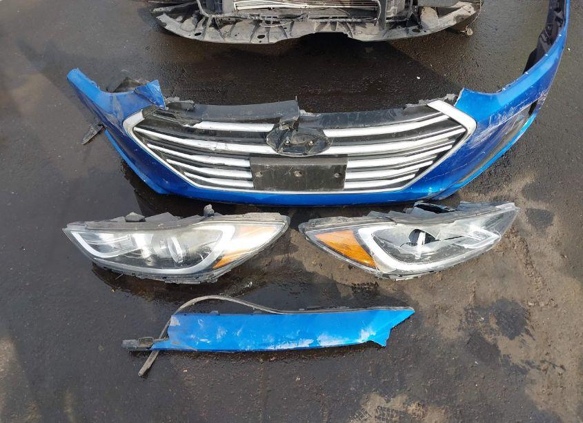 Photo 12 of 2017 Hyundai Elantra SE (VIN 5NPD84LF0HH041096)