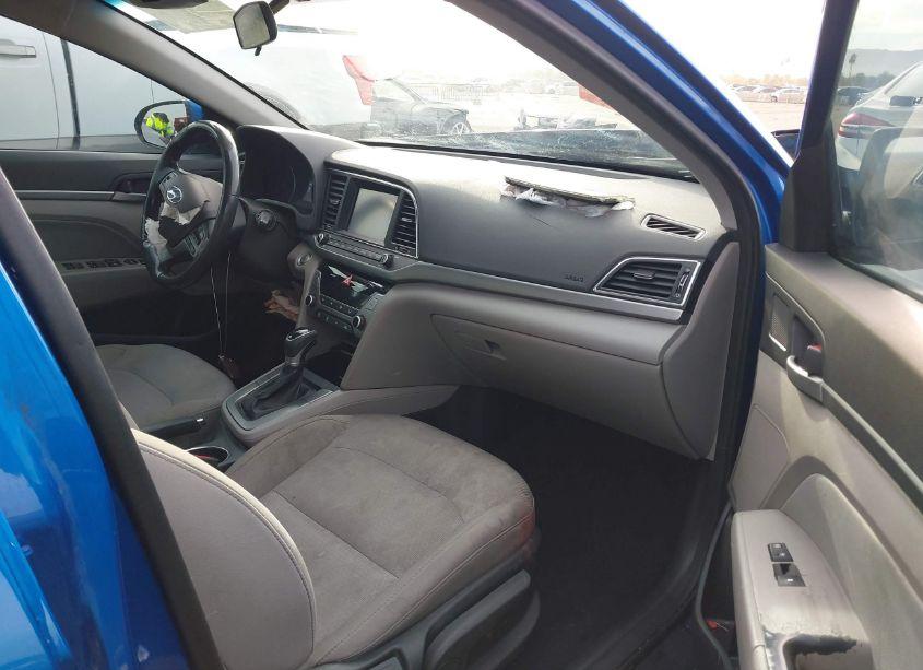 Photo 5 of 2017 Hyundai Elantra SE (VIN 5NPD84LF0HH041096)