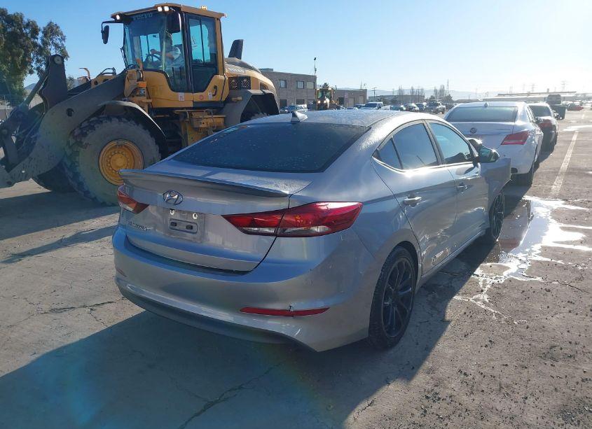 Photo 4 of 2017 Hyundai Elantra SE (VIN 5NPD84LF0HH047318)