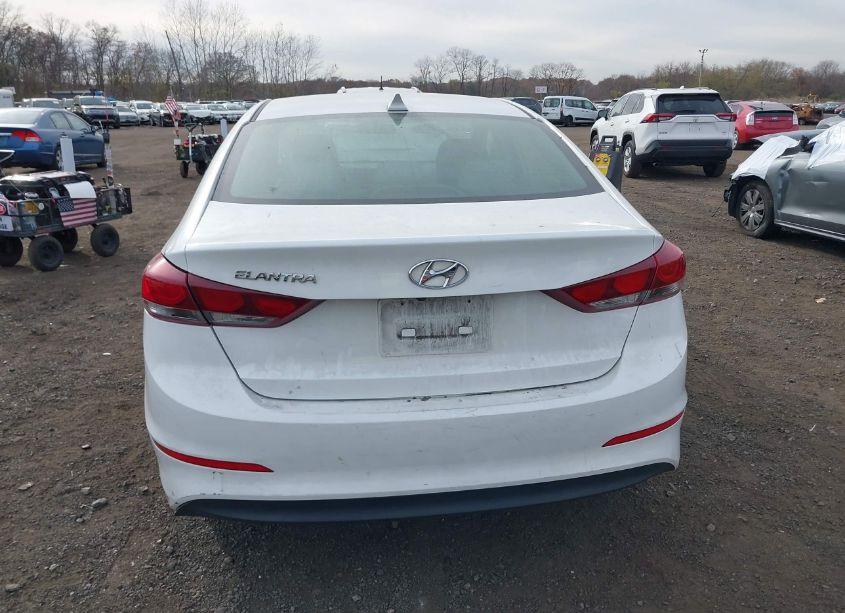 Photo 16 of 2017 Hyundai Elantra SE (VIN 5NPD84LF0HH052406)