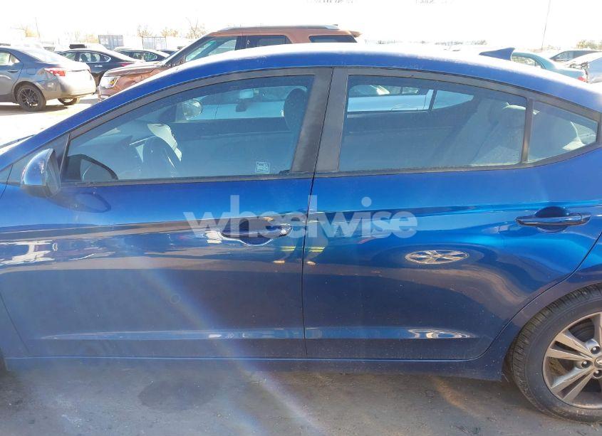 Photo 13 of 2017 Hyundai Elantra SE (VIN 5NPD84LF0HH060117)