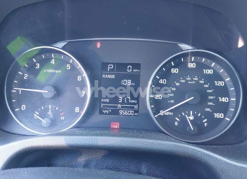 Photo 7 of 2017 Hyundai Elantra SE (VIN 5NPD84LF0HH060117)