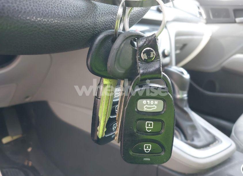 Photo 11 of 2017 Hyundai Elantra SE (VIN 5NPD84LF0HH061056)