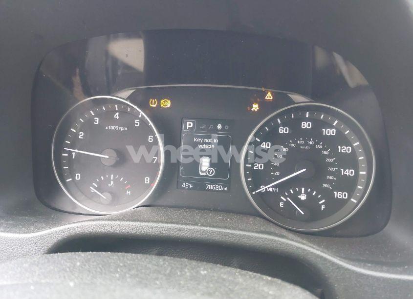 Photo 7 of 2017 Hyundai Elantra SE (VIN 5NPD84LF0HH063244)