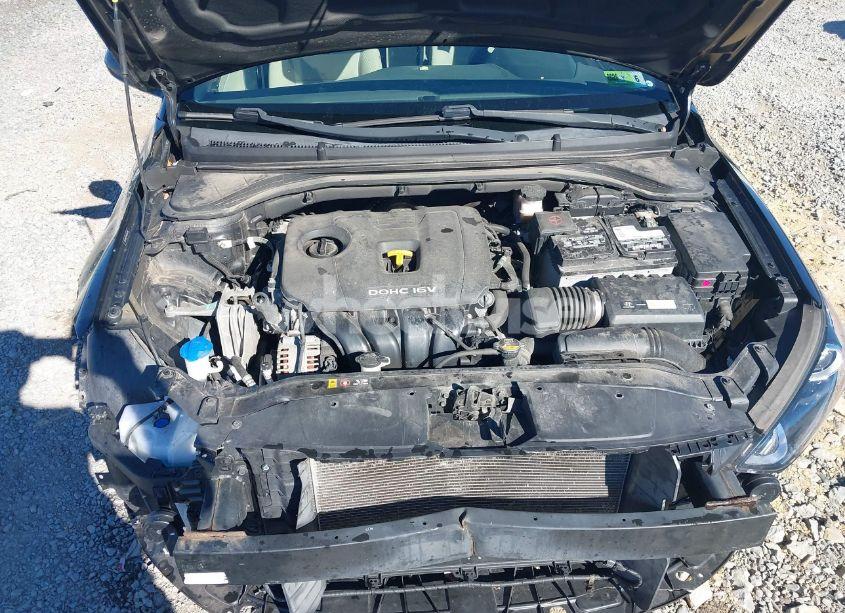 Photo 10 of 2017 Hyundai Elantra SE (VIN 5NPD84LF0HH064099)