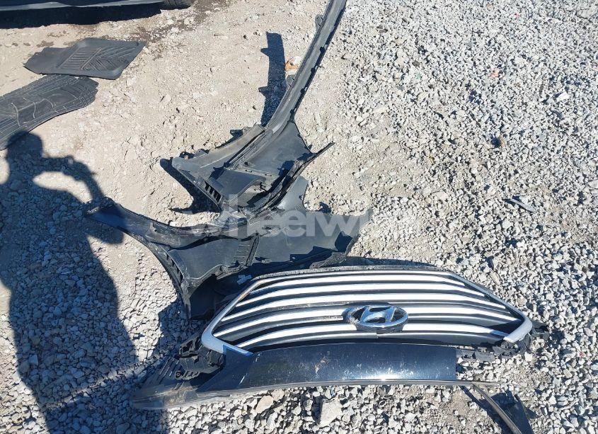 Photo 12 of 2017 Hyundai Elantra SE (VIN 5NPD84LF0HH064099)