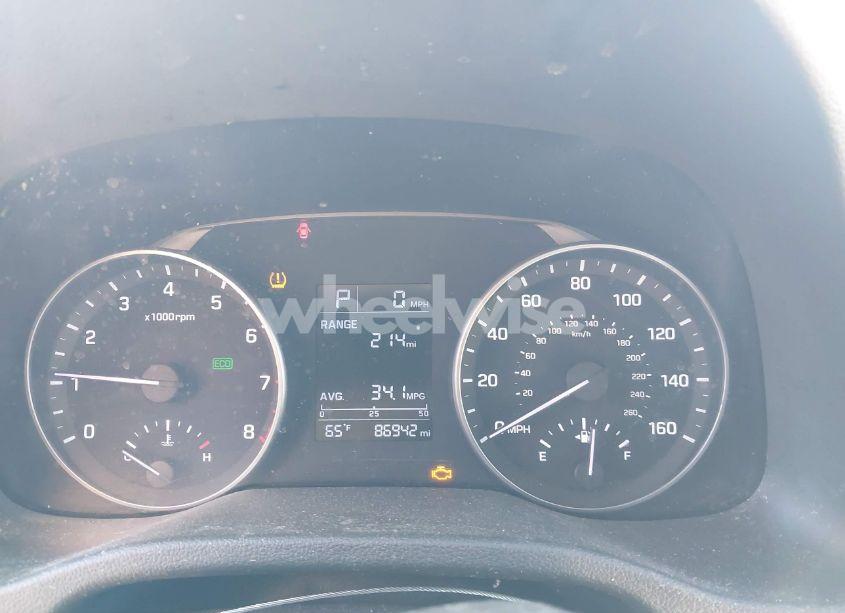 Photo 7 of 2017 Hyundai Elantra SE (VIN 5NPD84LF0HH064099)