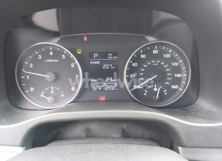 Photo 7 of 2017 Hyundai Elantra SE (VIN 5NPD84LF0HH068086)