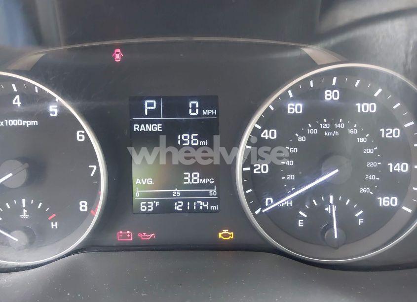 Photo 15 of 2017 Hyundai Elantra SE (VIN 5NPD84LF0HH069318)