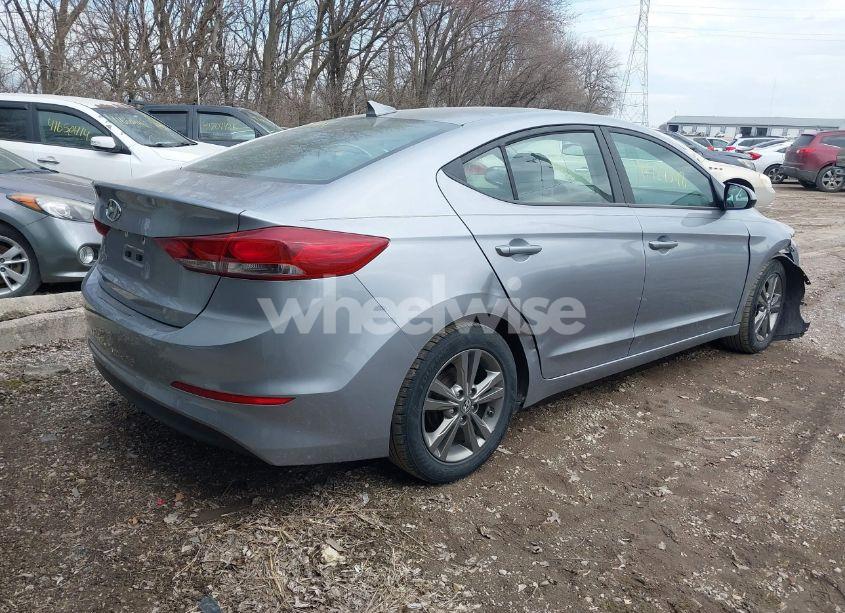 Photo 4 of 2017 Hyundai Elantra SE (VIN 5NPD84LF0HH069318)
