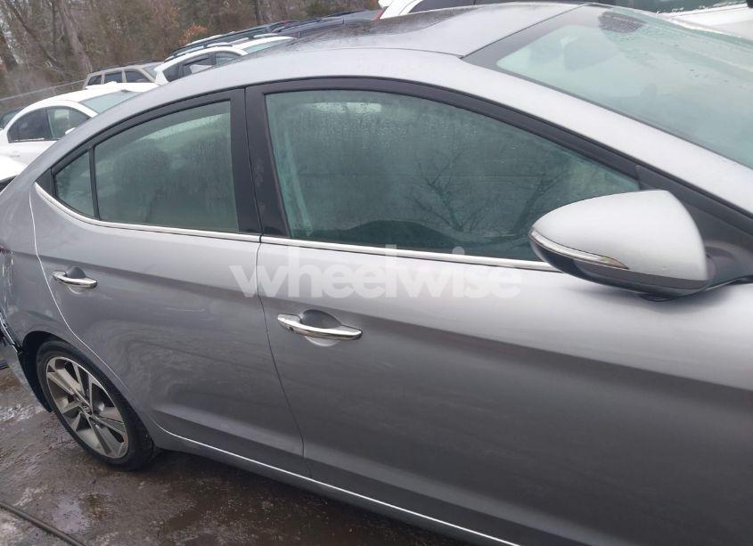 Photo 13 of 2017 Hyundai Elantra LIMITED (VIN 5NPD84LF0HH069898)