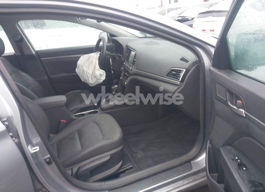 Photo 5 of 2017 Hyundai Elantra LIMITED (VIN 5NPD84LF0HH069898)