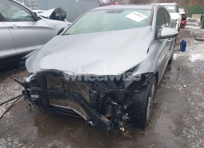 Photo 6 of 2017 Hyundai Elantra LIMITED (VIN 5NPD84LF0HH069898)