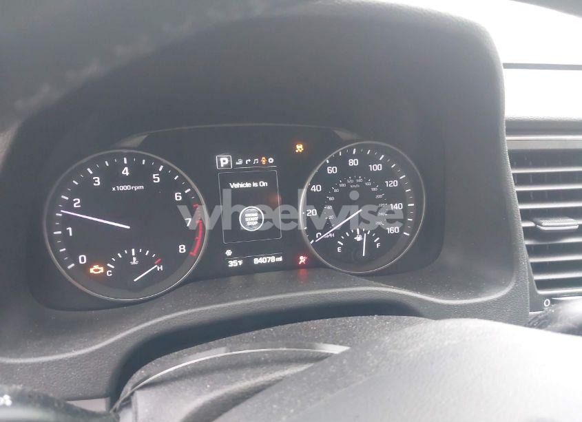 Photo 7 of 2017 Hyundai Elantra LIMITED (VIN 5NPD84LF0HH069898)