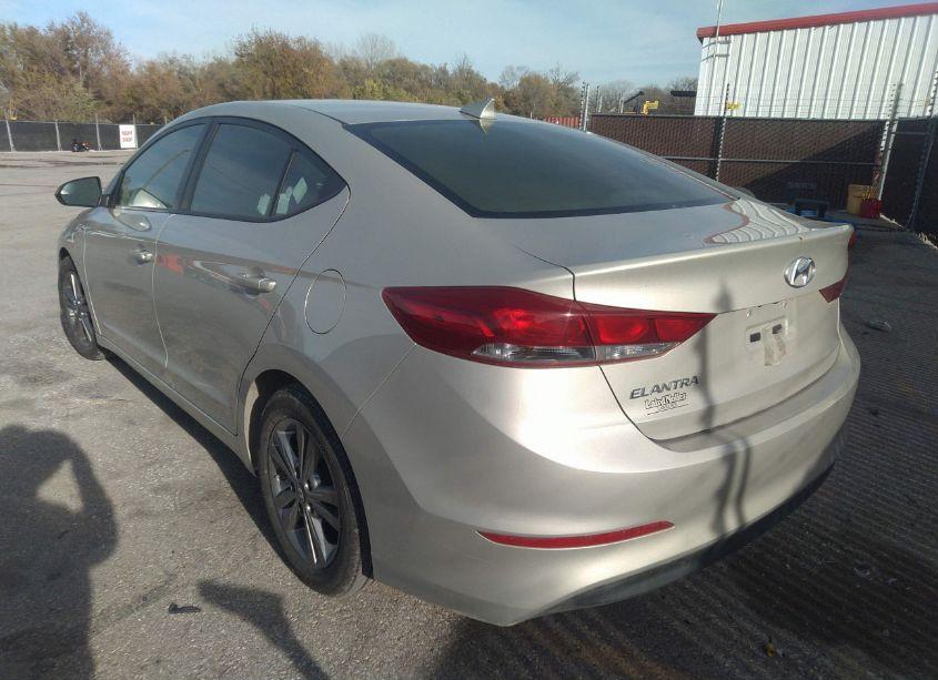 Photo 3 of 2017 Hyundai Elantra SE (VIN 5NPD84LF0HH075068)