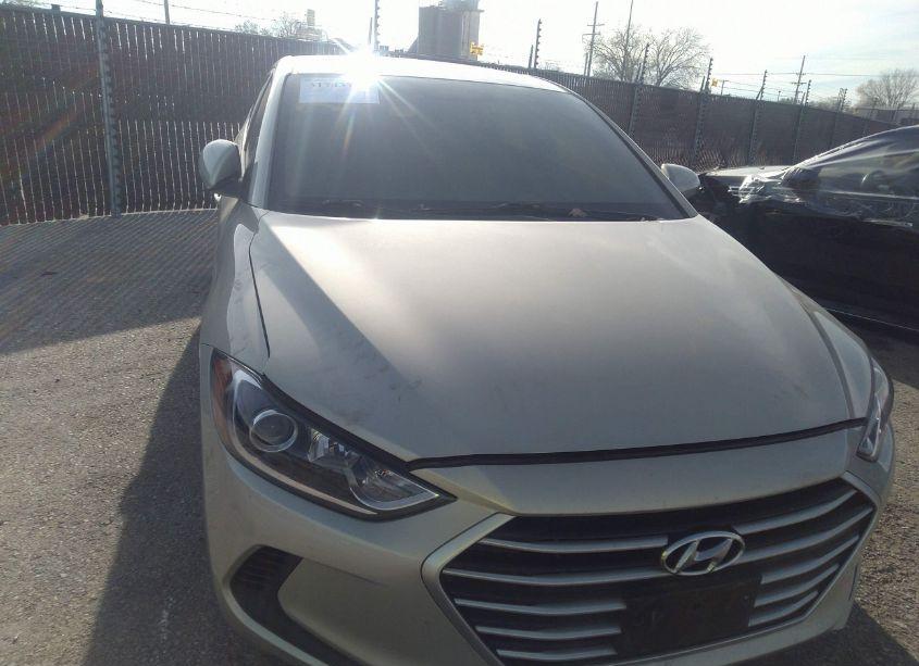 Photo 6 of 2017 Hyundai Elantra SE (VIN 5NPD84LF0HH075068)