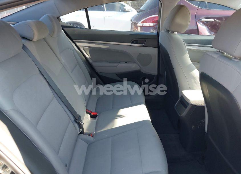 Photo 8 of 2017 Hyundai Elantra SE (VIN 5NPD84LF0HH087897)