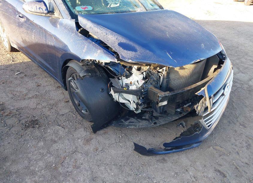 Photo 6 of 2017 Hyundai Elantra SE (VIN 5NPD84LF0HH096504)