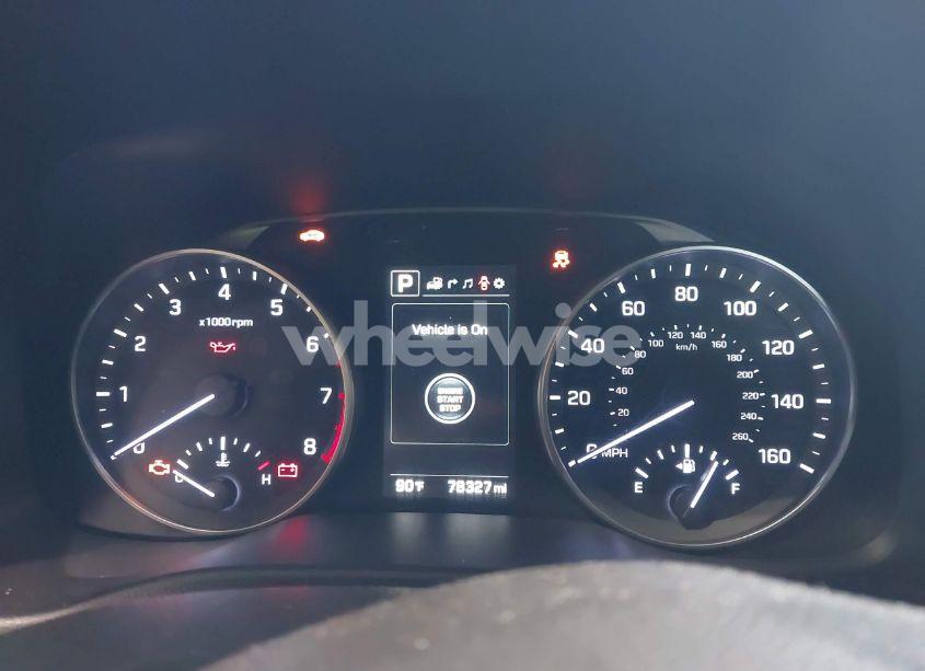 Photo 7 of 2017 Hyundai Elantra LIMITED (VIN 5NPD84LF0HH103287)