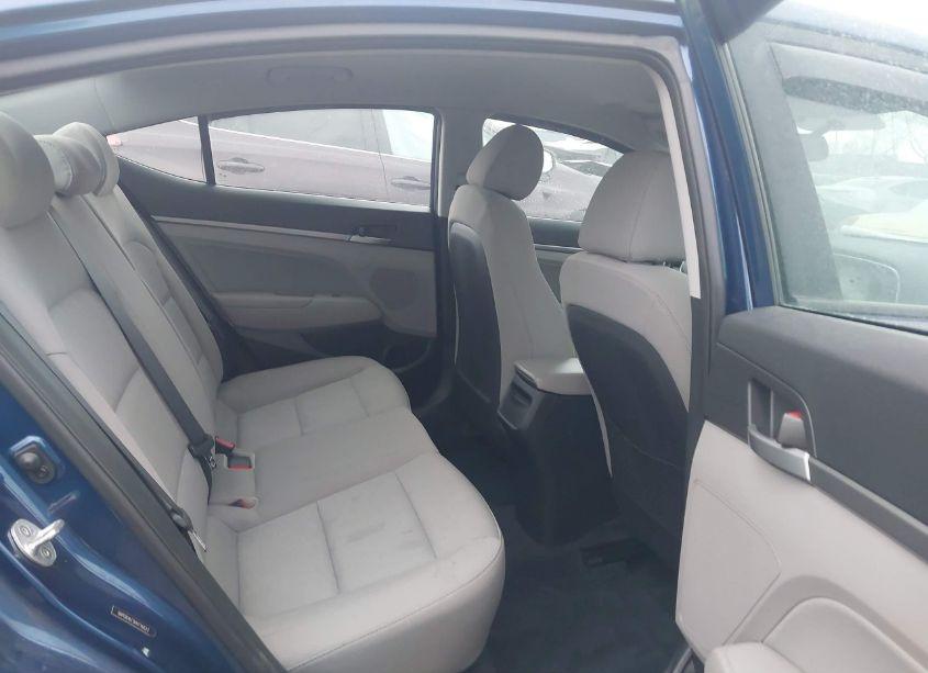 Photo 8 of 2017 Hyundai Elantra SE (VIN 5NPD84LF0HH116623)