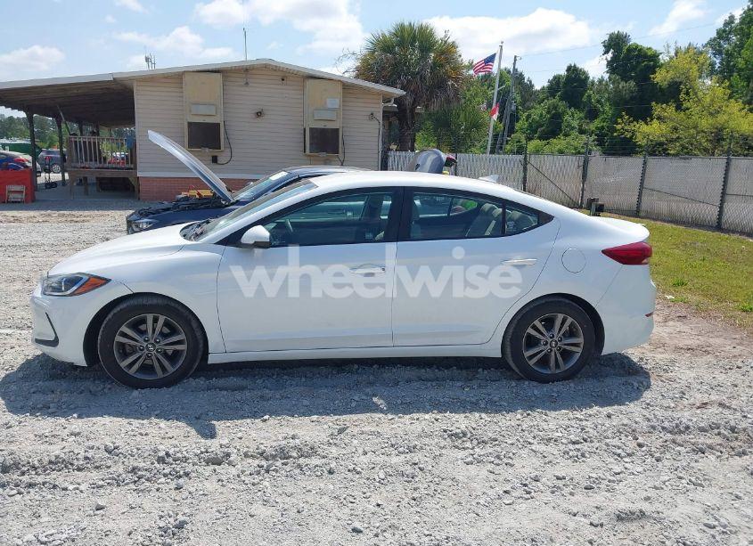 Photo 14 of 2017 Hyundai Elantra SE (VIN 5NPD84LF0HH123720)