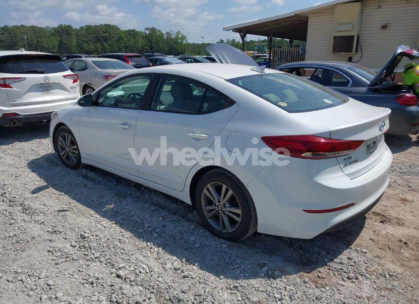 Photo 3 of 2017 Hyundai Elantra SE (VIN 5NPD84LF0HH123720)