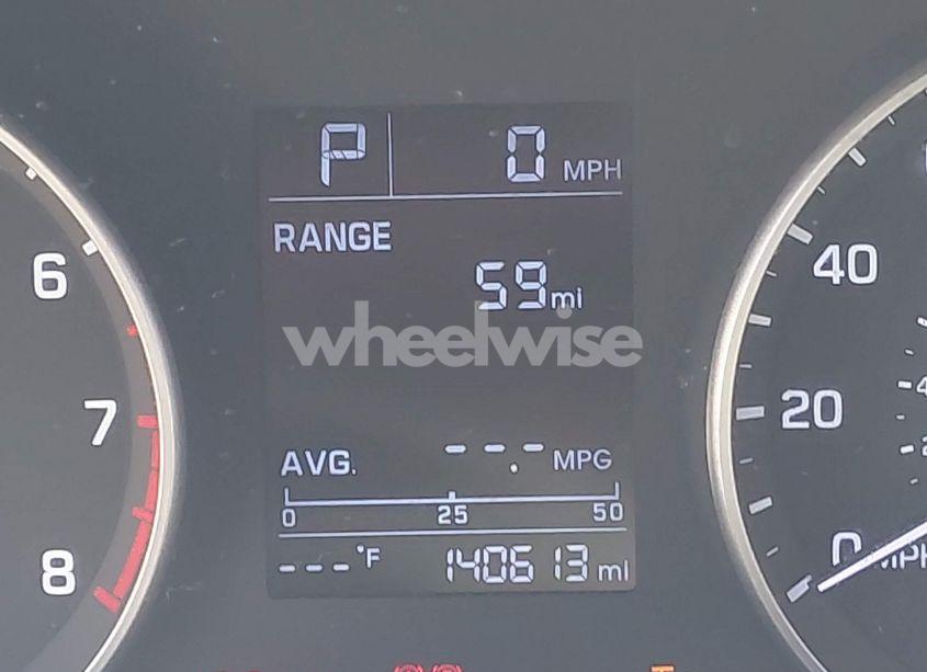 Photo 15 of 2017 Hyundai Elantra SE (VIN 5NPD84LF0HH160251)