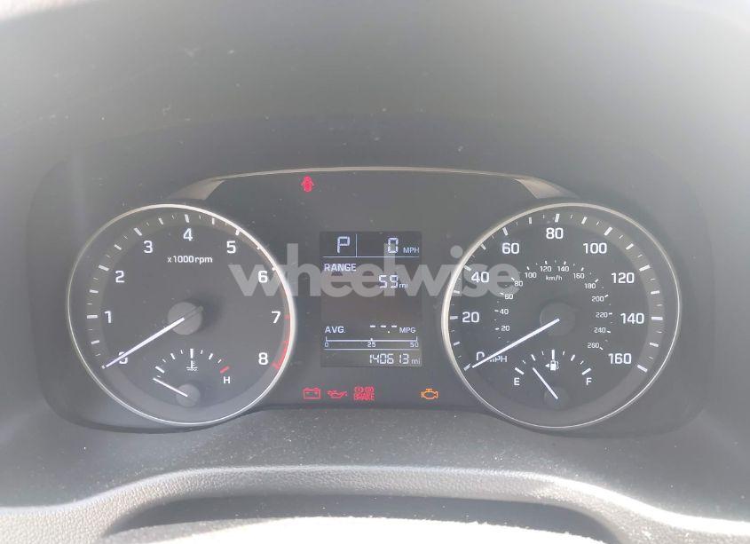 Photo 7 of 2017 Hyundai Elantra SE (VIN 5NPD84LF0HH160251)