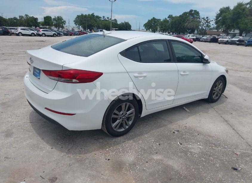 Photo 4 of 2017 Hyundai Elantra SE (VIN 5NPD84LF0HH161884)