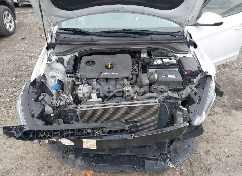 Photo 10 of 2017 Hyundai Elantra VALUE EDITION (VIN 5NPD84LF0HH163649)