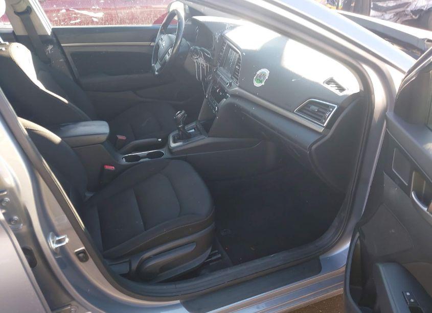 Photo 5 of 2017 Hyundai Elantra VALUE EDITION (VIN 5NPD84LF0HH170469)