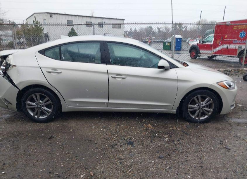 Photo 13 of 2017 Hyundai Elantra VALUE EDITION (VIN 5NPD84LF0HH171105)