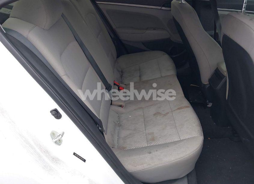 Photo 8 of 2017 Hyundai Elantra SE (VIN 5NPD84LF0HH196148)