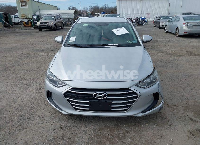 Photo 11 of 2018 Hyundai Elantra SEL (VIN 5NPD84LF0JH214329)