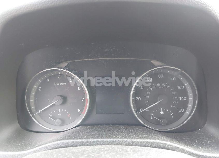 Photo 7 of 2018 Hyundai Elantra SEL (VIN 5NPD84LF0JH214329)