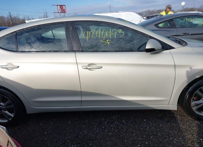 Photo 13 of 2018 Hyundai Elantra VALUE EDITION (VIN 5NPD84LF0JH221023)