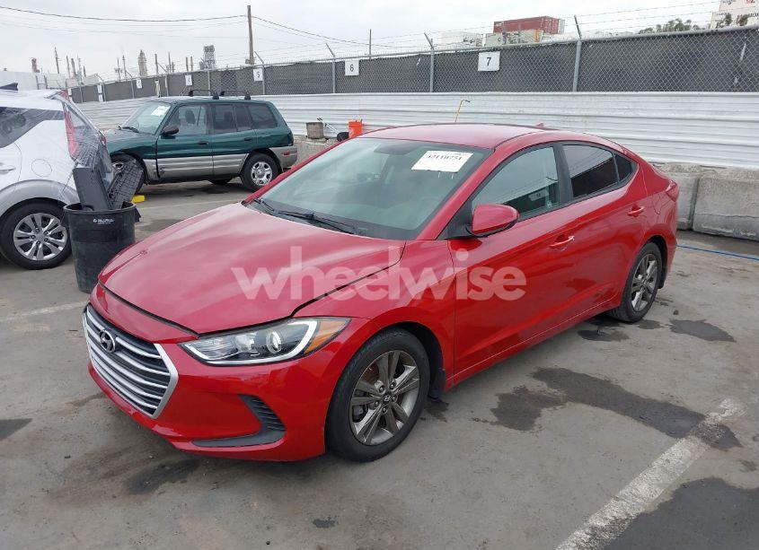 Photo 2 of 2018 Hyundai Elantra SEL (VIN 5NPD84LF0JH225704)