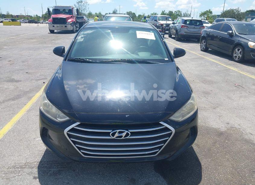 Photo 12 of 2018 Hyundai Elantra SEL (VIN 5NPD84LF0JH230420)