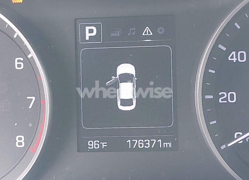 Photo 15 of 2018 Hyundai Elantra SEL (VIN 5NPD84LF0JH230420)