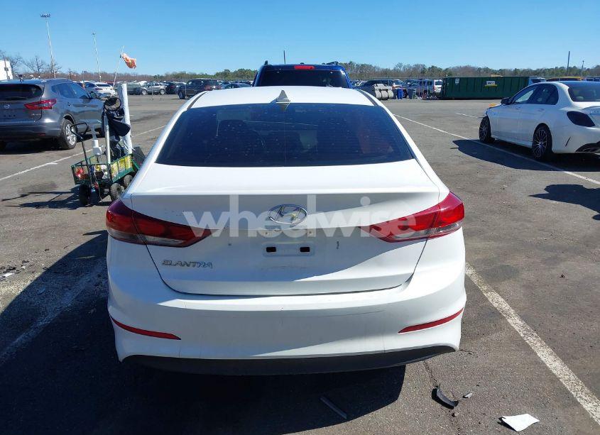 Photo 17 of 2018 Hyundai Elantra SEL (VIN 5NPD84LF0JH238100)
