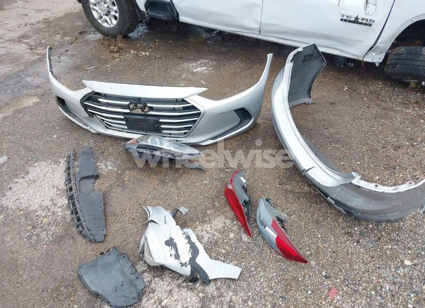 Photo 12 of 2018 Hyundai Elantra SEL (VIN 5NPD84LF0JH248187)