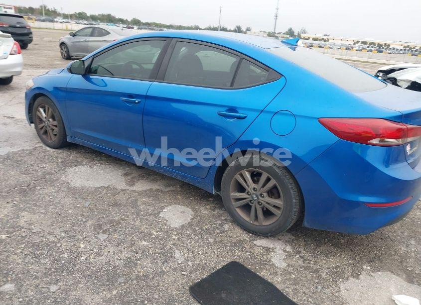 Photo 3 of 2018 Hyundai Elantra SEL (VIN 5NPD84LF0JH256144)