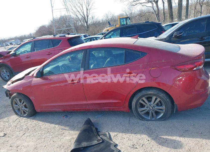 Photo 15 of 2018 Hyundai Elantra SEL (VIN 5NPD84LF0JH259836)