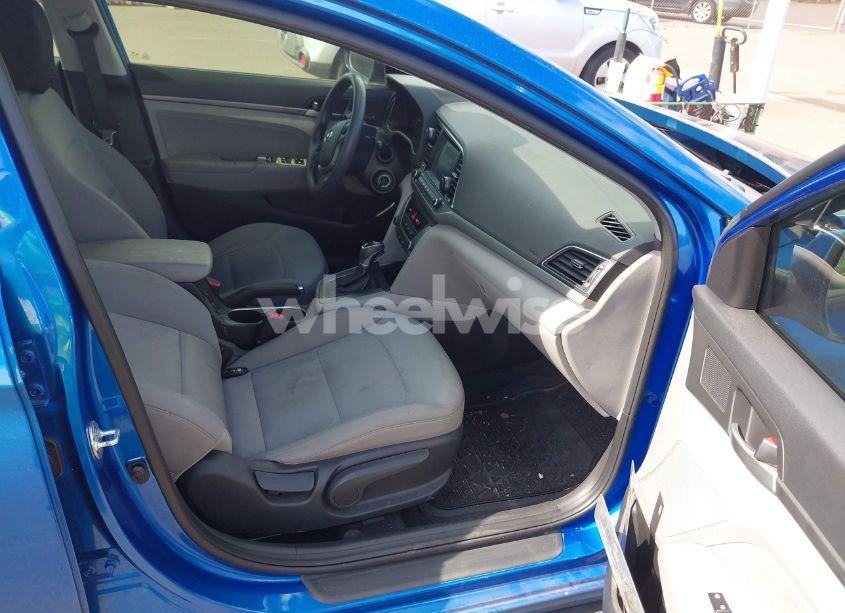 Photo 5 of 2018 Hyundai Elantra SEL (VIN 5NPD84LF0JH266883)