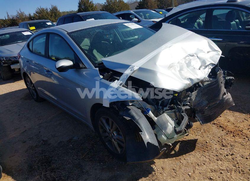 2018 Hyundai Elantra SEL (VIN 5NPD84LF0JH275857) main photo