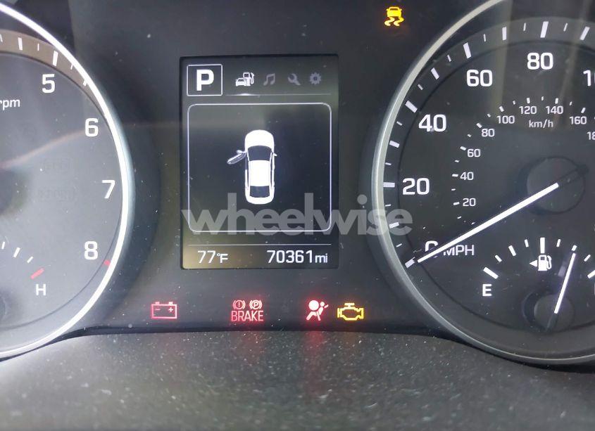 Photo 16 of 2018 Hyundai Elantra SEL (VIN 5NPD84LF0JH275857)